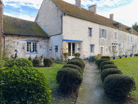 maison 10 pieces + dependances