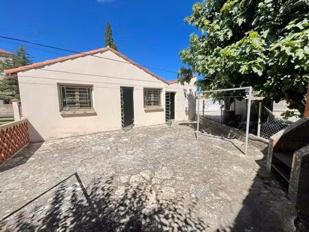 vente commerce 47 m² agde (34300)