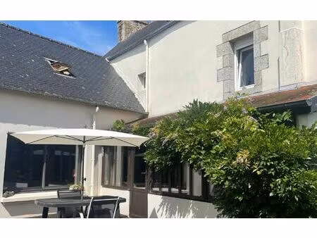 maison maël-carhaix 197.67 m² t-4 à vendre  196 100 €