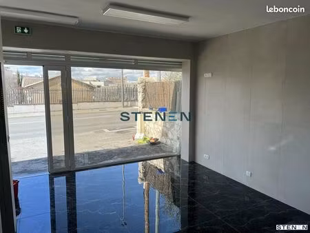 local commercial 25 m²