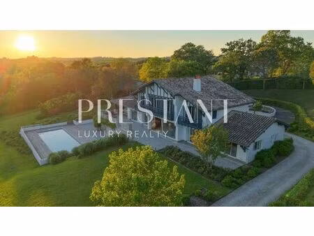 vente maison 8 pièces 482 m² arbonne (64210)