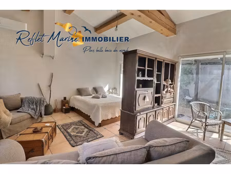 vente maison 7 pièces 180 m² ceyreste (13600)