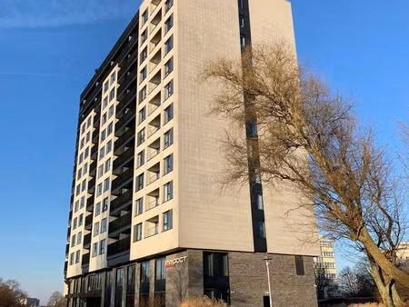 parking à louer à genèvestraat 4 evere (rbt09768)