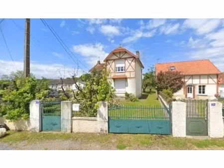 vente maison 5 pièces 80 m² à lussac-les-châteaux (86320)  79 500 €