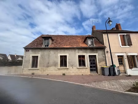 vente maison 4 pièces 115 m² à bizeneuille (03170)  19 000 €