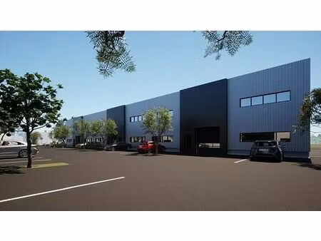 location local d'activités st cyr en val 3 352 m²