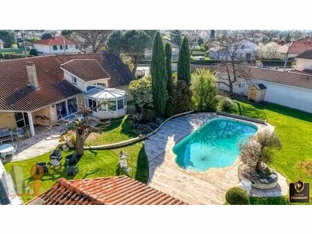 vente maison 11 pièces 270 m² montrond-les-bains (42210)