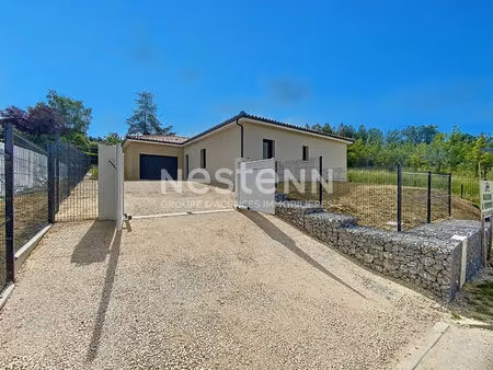 a vendre maison preignan 5 pièce(s) 128.22 m2  finition haut de gamme  de plain pied avec 