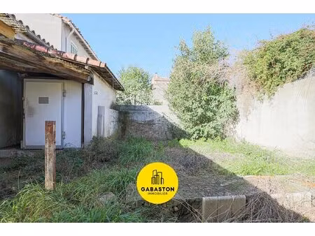 murs local commercial i jardin i saint julien  12ème marseille