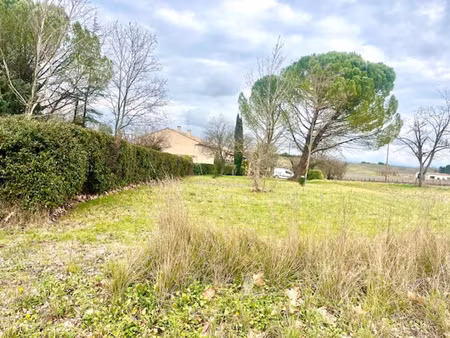 provence  charmant mas à roussillon dans un havre de paix  avec vue sur luberon.