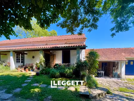 maison 6 pièce(s)  boutenac-touvent