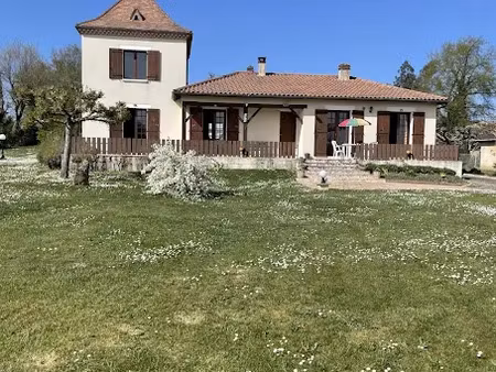 vente maison 6 pièces 119.55 m² à creysse (24100)  275 000 €