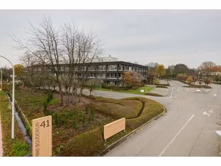 kantoorruimte van 718m² – prins boudewijnlaan 41  edegem