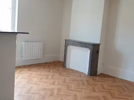 appartement type 2 centre pouilly en auxois