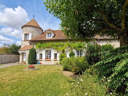 vente maison 7 pièces 235 m² à montchauvet (78790)  629 000 €