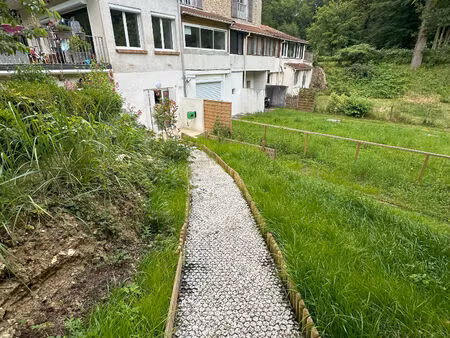 à vendre  studio refait à neuf à auffargis