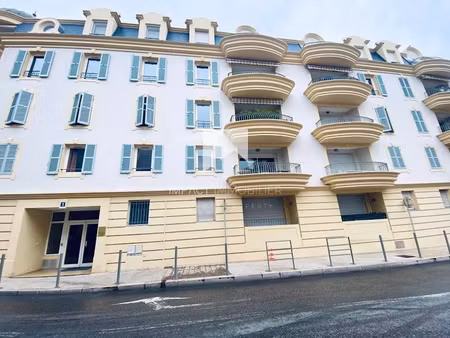 vente appartement 2 pièces 42.6 m² à hyeres (83400)  249 000 €
