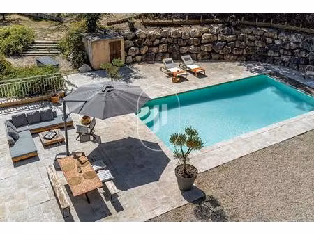 villa avec jardin et piscine à vendre aux portes d'aix