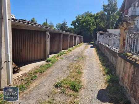 parking à louer 10 m² - fraisses (42) - 48€