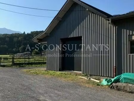 location local industriel 82 m² à giez (74210)