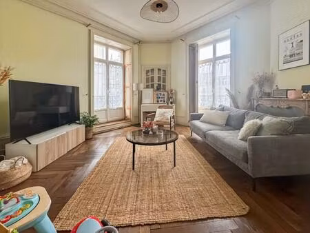 location appartement 3 pièces 80 m² à châteaubriant (44110)