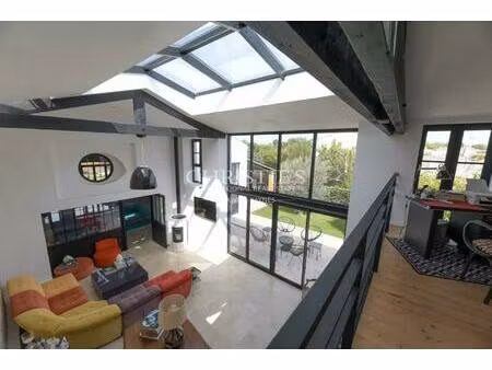 longère rénovée avec piscine intérieure à proximité de la rochelle - l'houmeau