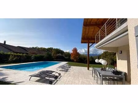 maison avec piscine et terrasse messery (74)