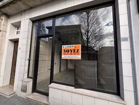 location local industriel 20 m² à valenciennes (59300)