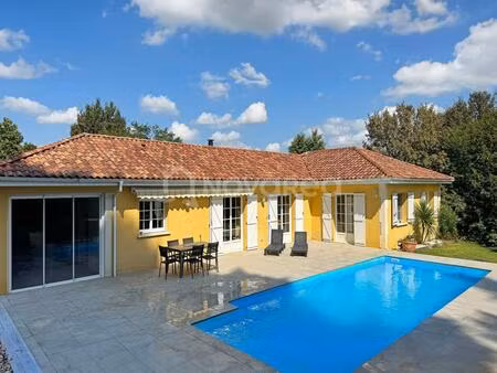 vente maison 7 pièces 174 m² gelos (64110)