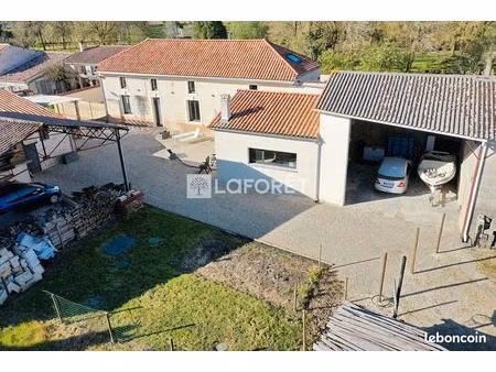 propriété 5 pièces 173 m²