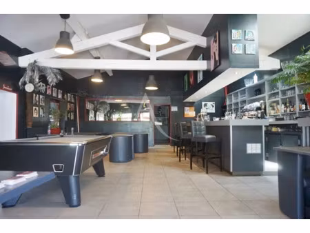 vente locaux professionnels 589 m² à cornebarrieu (31700)  724 500 €