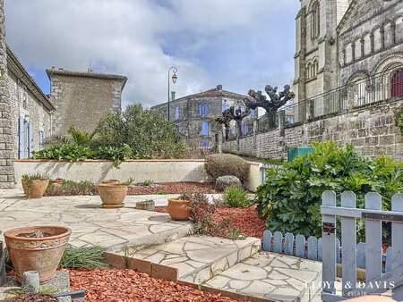 chenac- st-seurin d'uzet maison charentaise 142 m² 4 chambres +