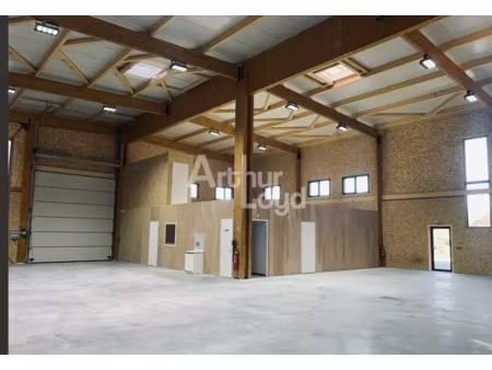 local d'activite a louer