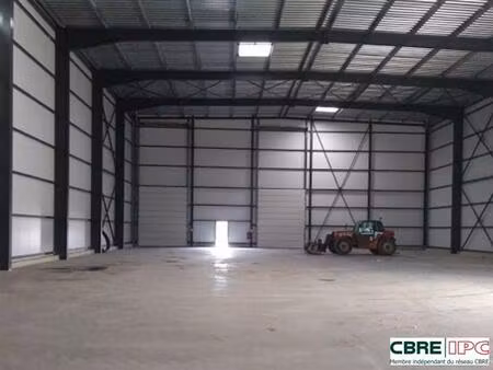 location local d'activités lahonce 1 000 m²