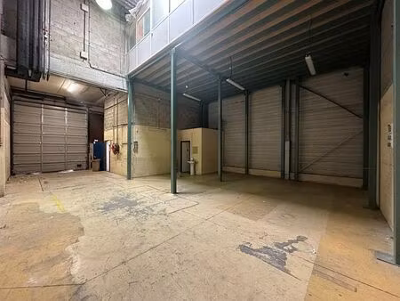 location local d'activités fontenay sous bois 396 m²