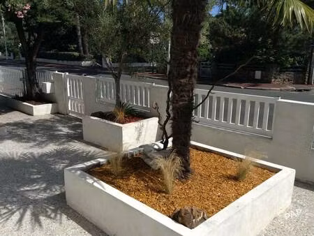 abatilles  quartier résidentiel et calme. très agréable villa de 75 m²  récemment rénovée 