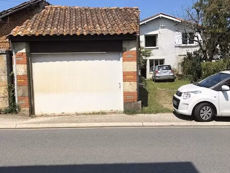 vente maison 3 pièces 79 m² à nieuil (16270)  93 075 €