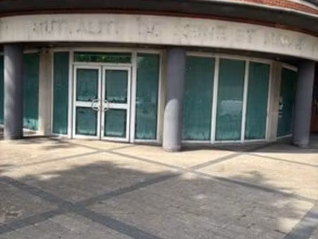 prestigieux bureau de 310 m2 en vente - melun  france