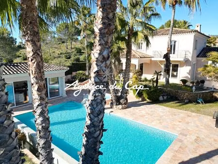 villa valescure 7 pieces de 204m² avec appartement independant