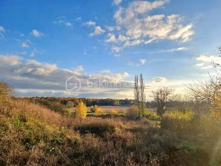 terrain de 6 876 m² à courpalay