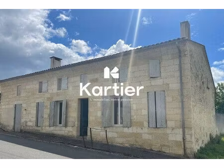 montagne - grande maison ancienne avec jardin