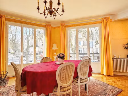 vente appartement 4 pièces 117m2 rodez 12000 - 169000 € - surface privée