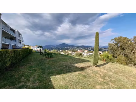 vente terrain 826 m² nice (06200)