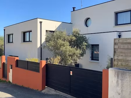 vente maison 7 pièces 269 m² à lorient (56100)  549 900 €