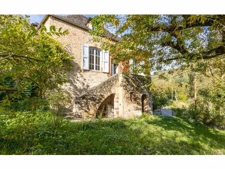 maison marcillac-vallon m² t-7 à vendre  449 000 €