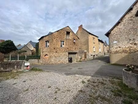 vente maison à aviré (49500) : à vendre / 224m² aviré