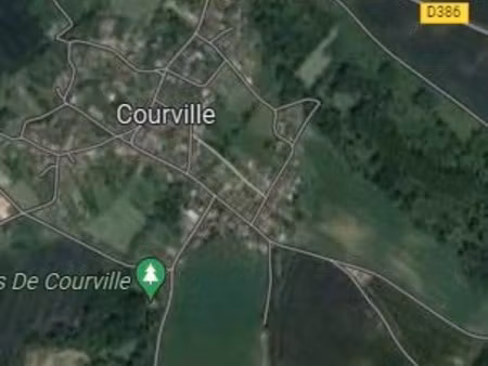 vente terrain 738 m² à courville (51170)  65 500 €
