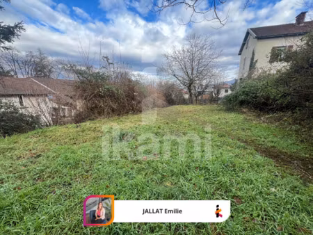 terrain à batir de 405 m2