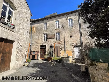 vente immeuble 10 pièces 300 m² à prayssas (47360)  189 000 €