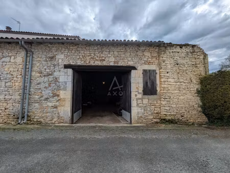 vente garage saint hilaire de villefranche  72m² 13 000€ charente-maritime poitou-charente